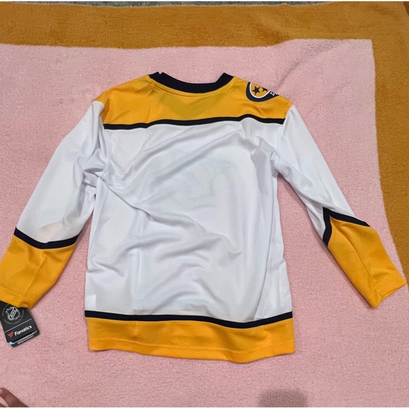 New Predators jersey kids - Picture 5 of 6